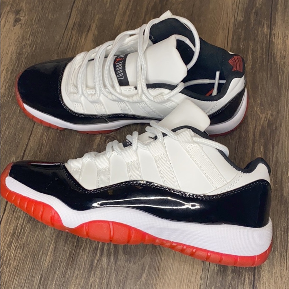 ❗️SOLD❗️Air Jordan Bred 11s Low